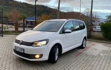 Volkswagen Touran – 2013 – Diessel 1.6 – Automatic – 7 vende
